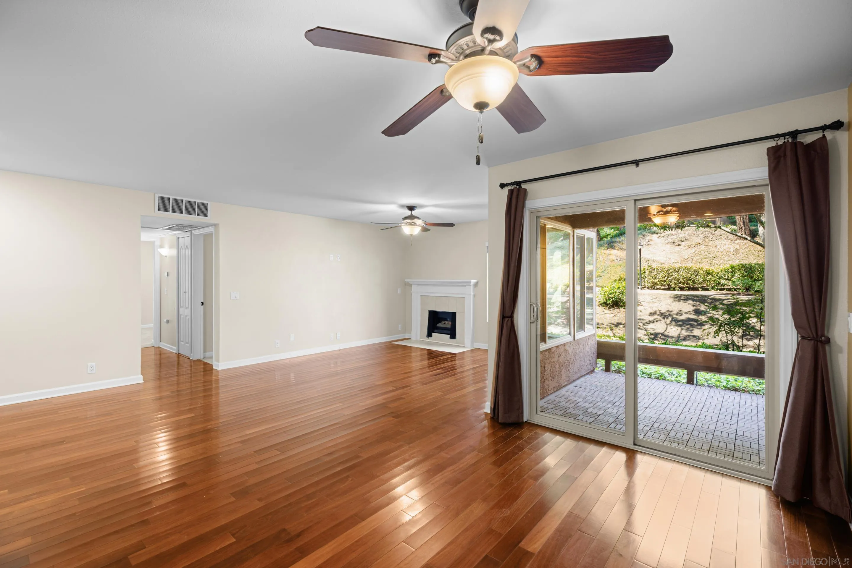 10425 Caminito Cuervo Unit 216