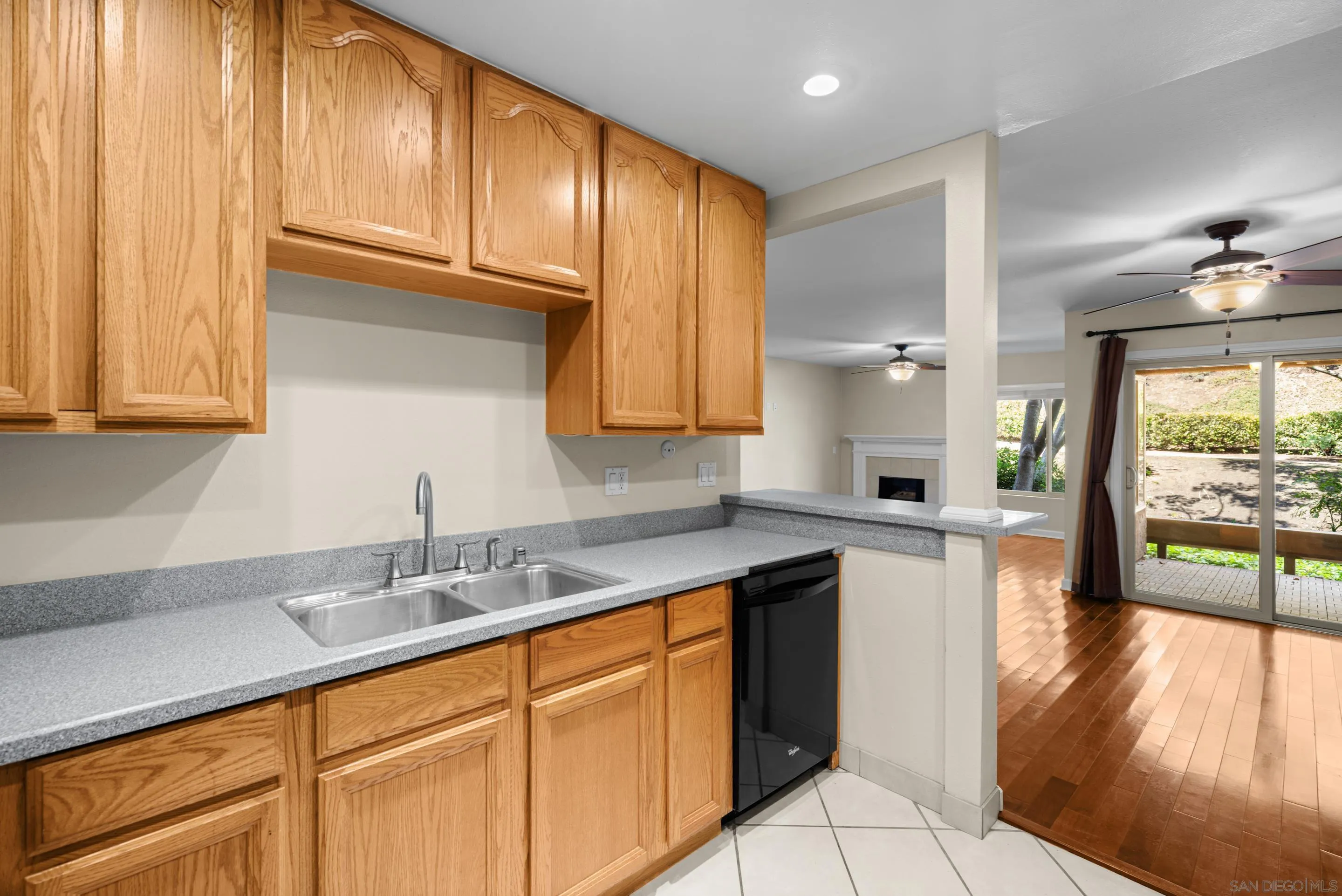 10425 Caminito Cuervo Unit 216