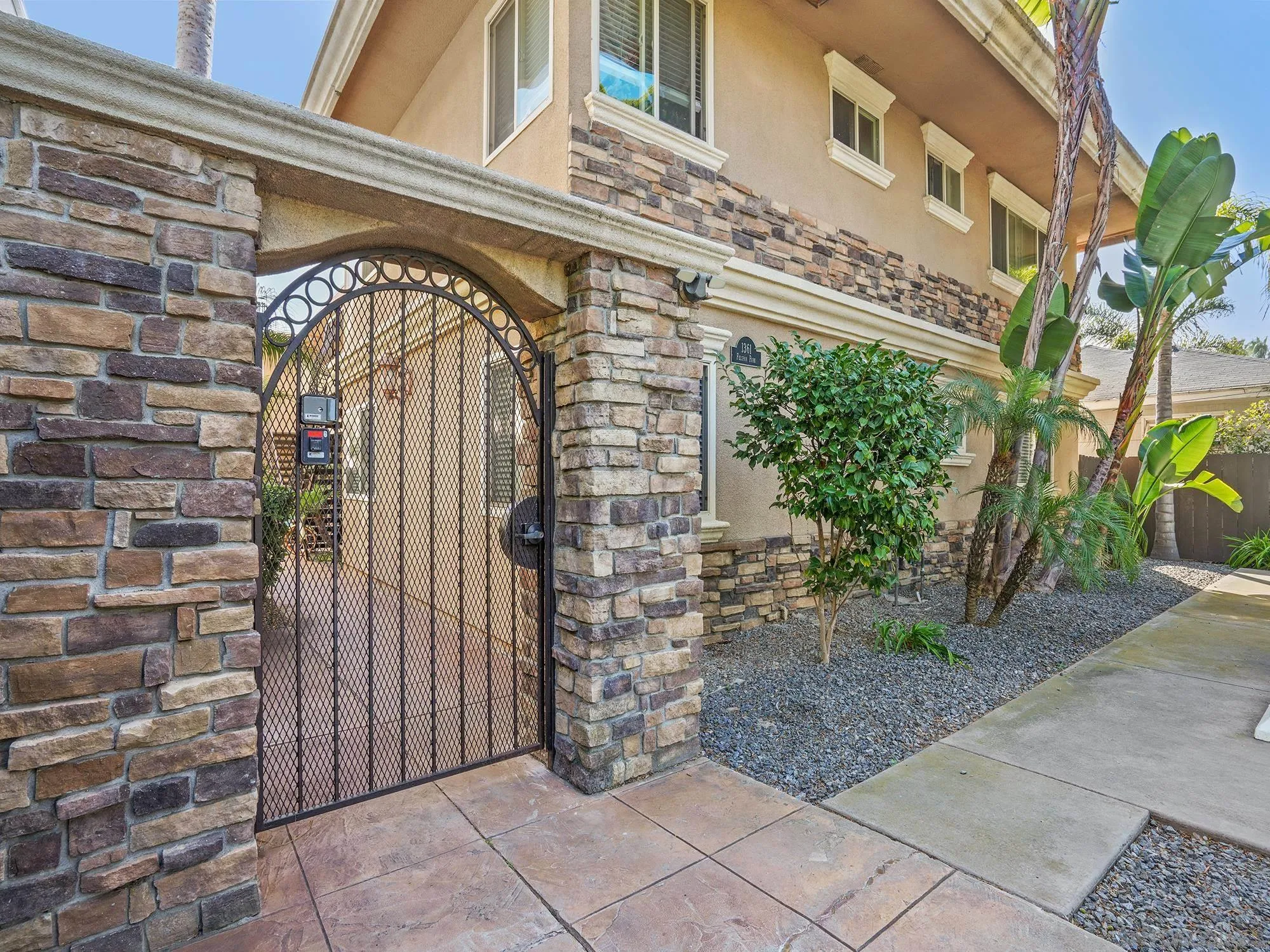 1361 Felspar St Unit 7