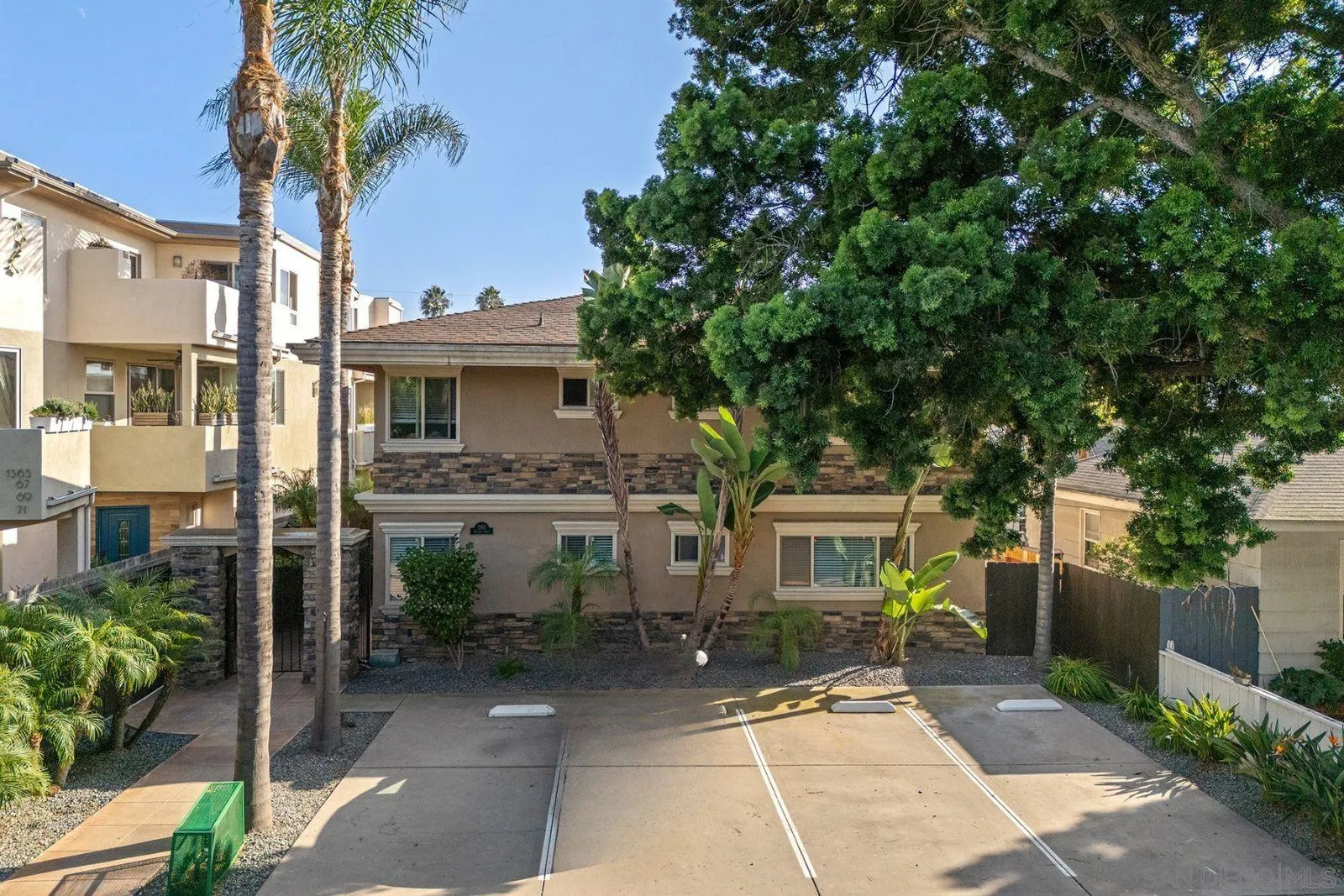 1361 Felspar St Unit 7