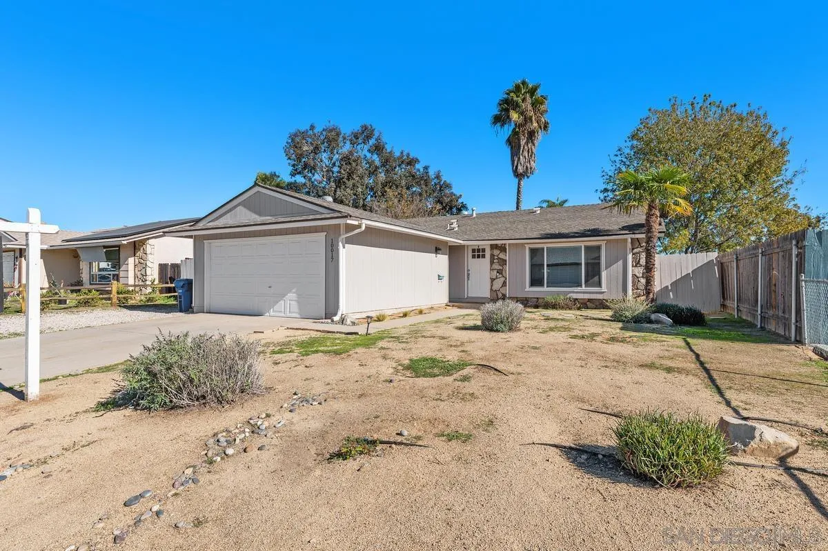 10017 Woodrose Ave