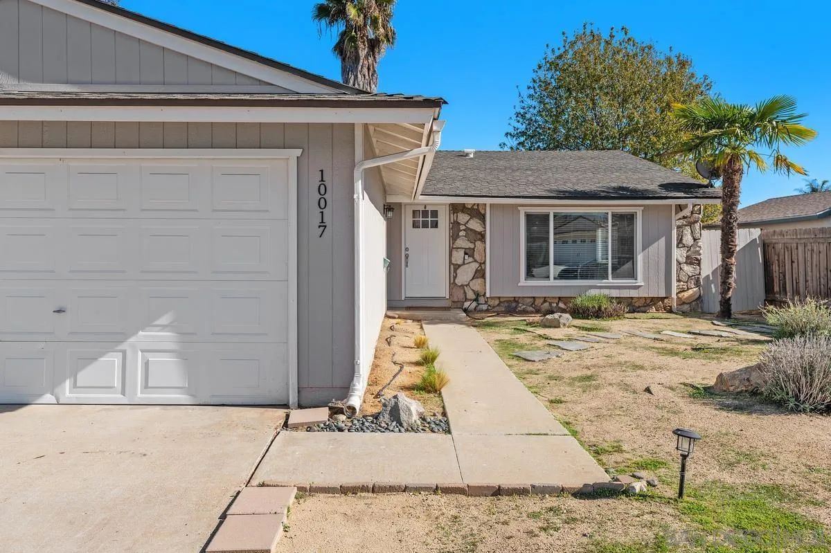 10017 Woodrose Ave