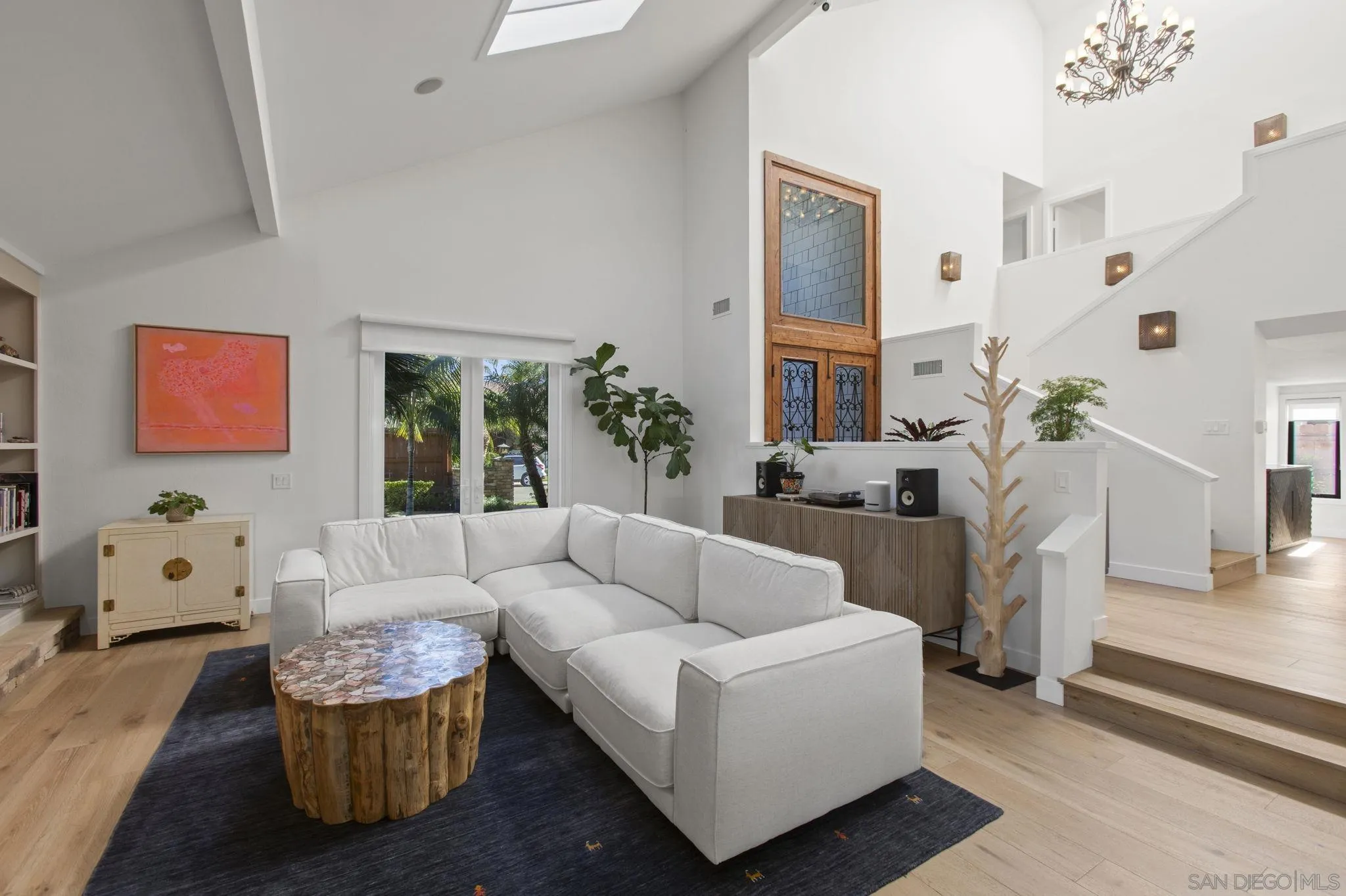 3942 Avenida Brisa
