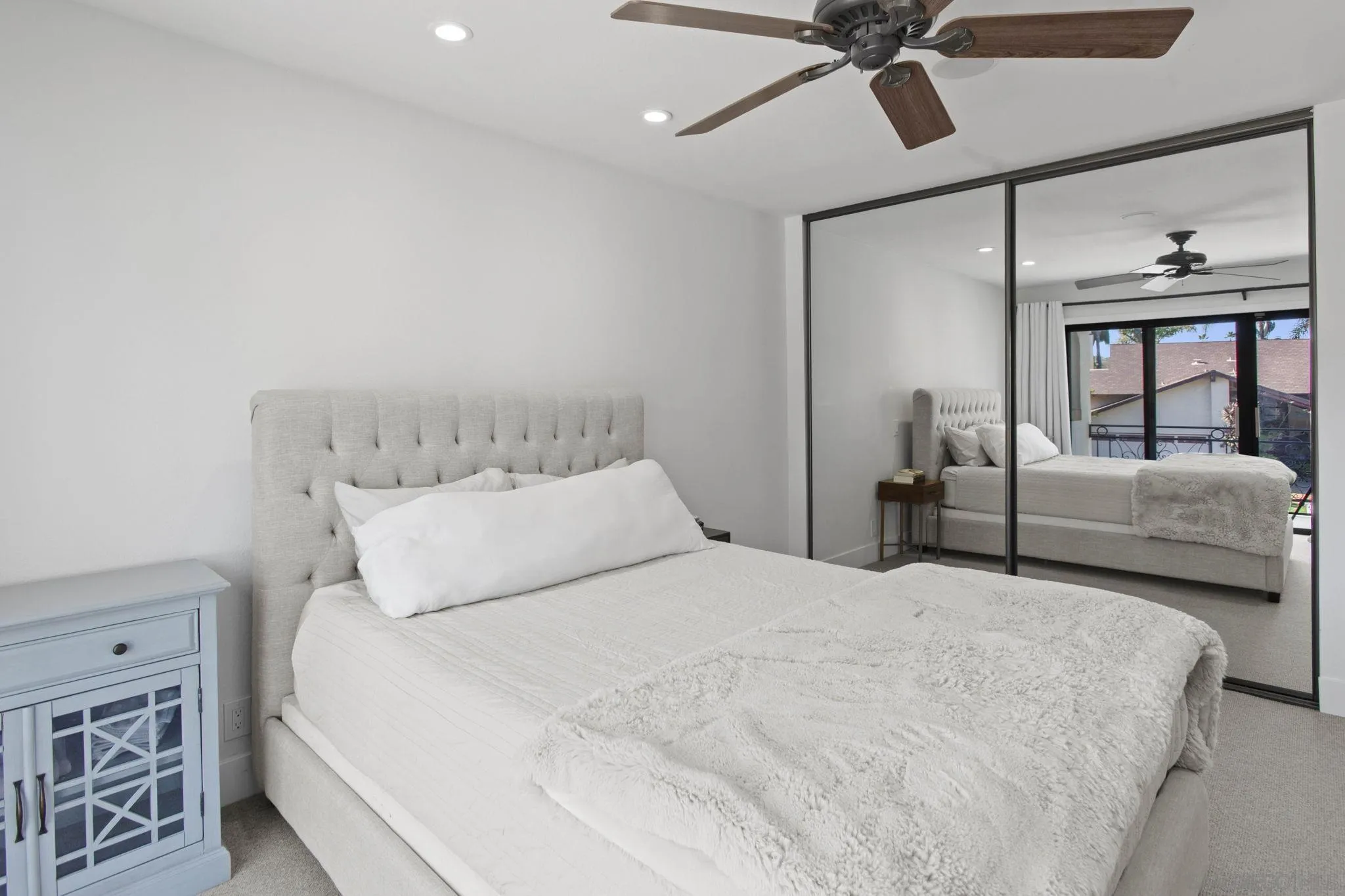 3942 Avenida Brisa