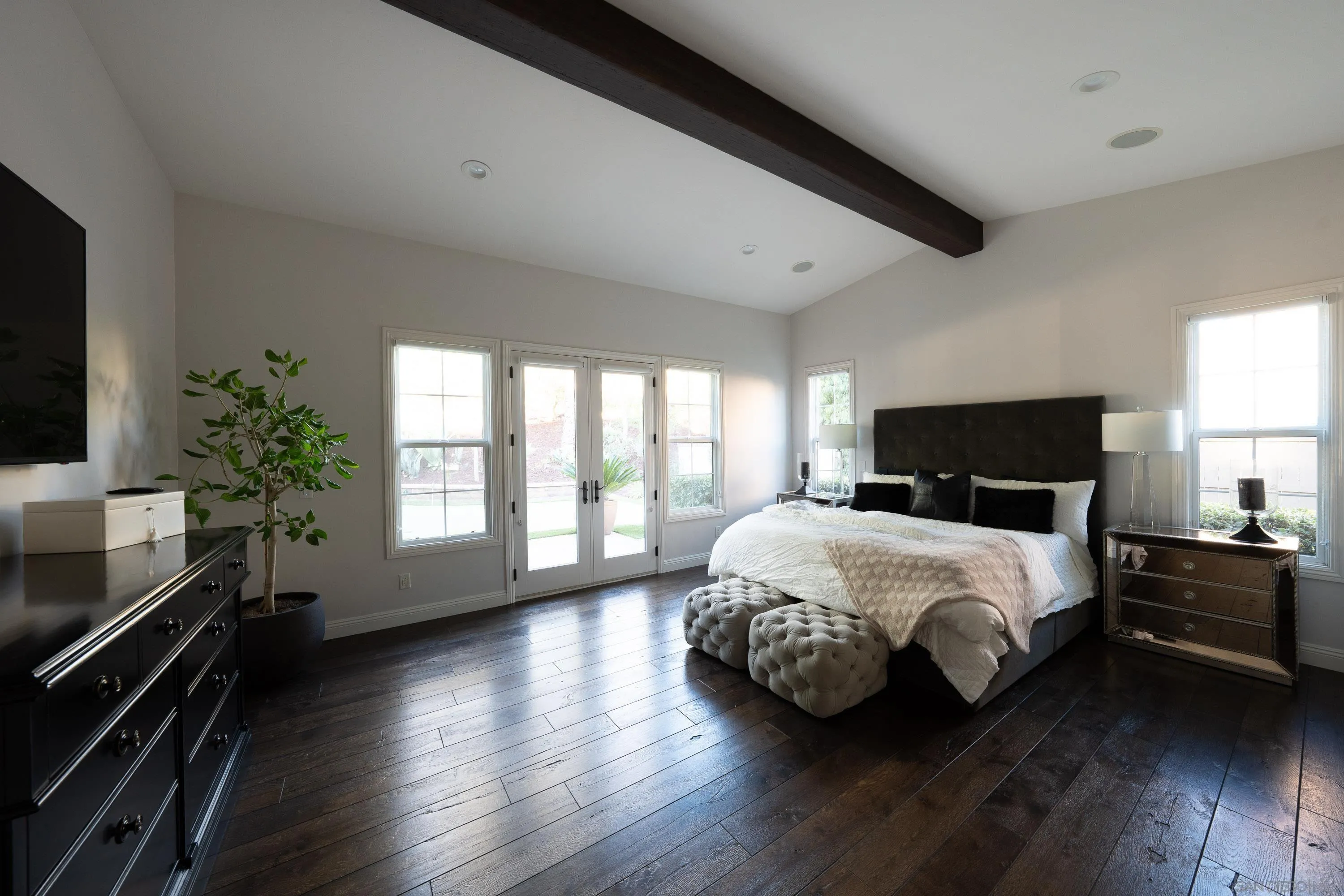 15627 Jube Wright Ct