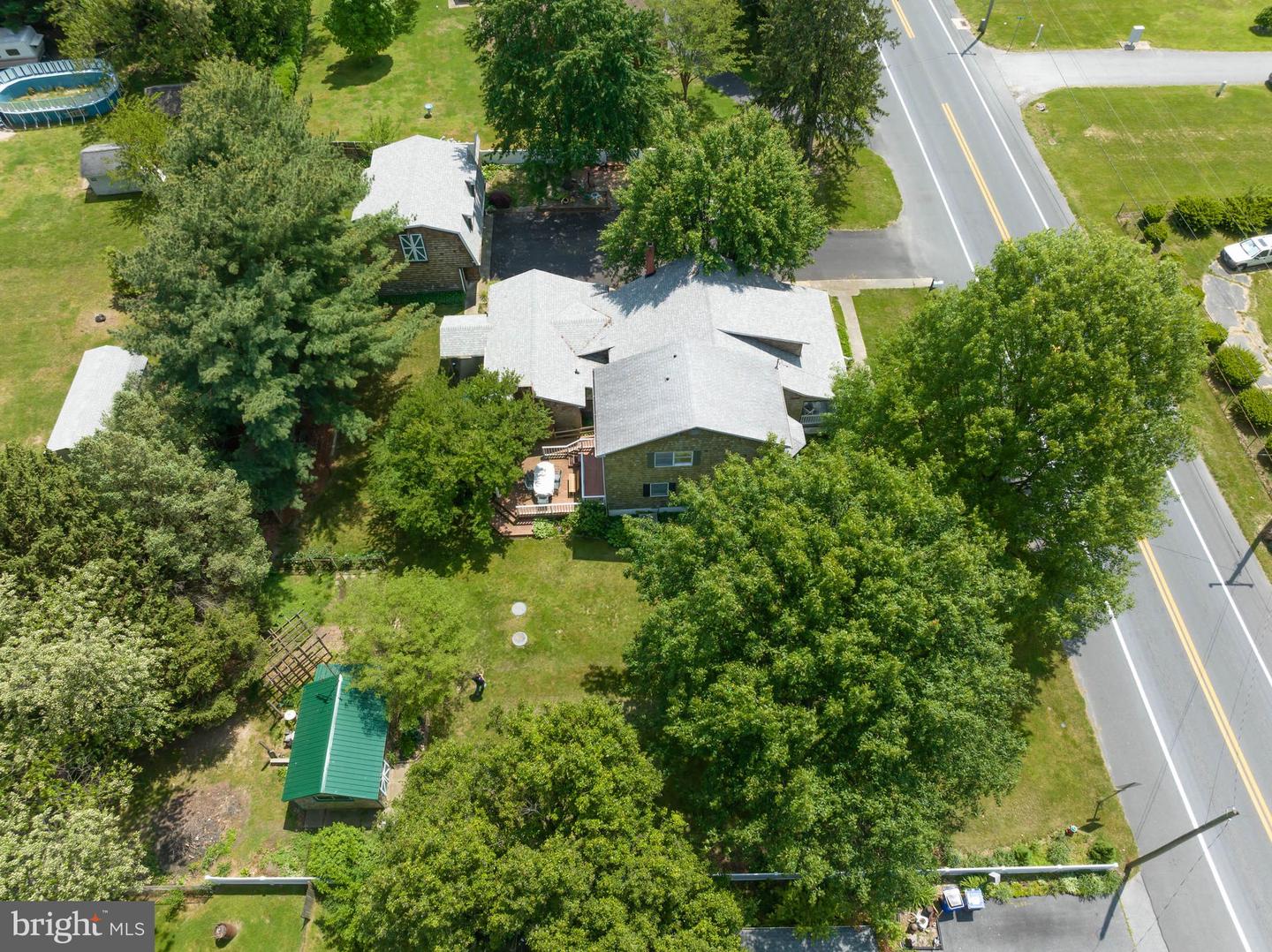 9824 CANTERBURY ROAD