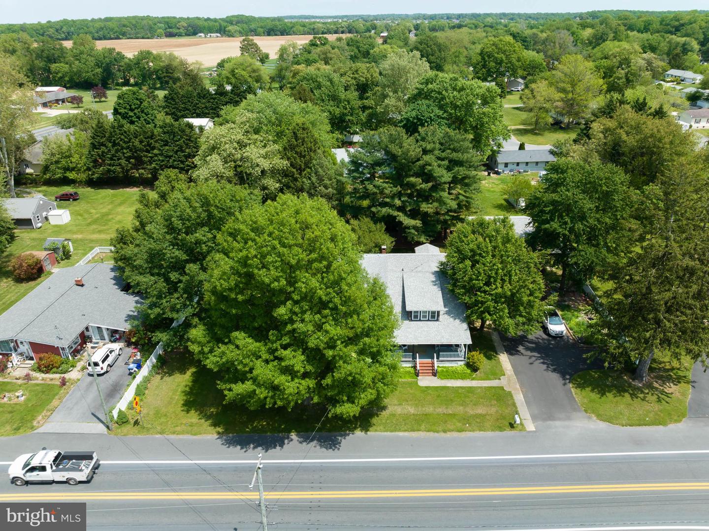 9824 CANTERBURY ROAD
