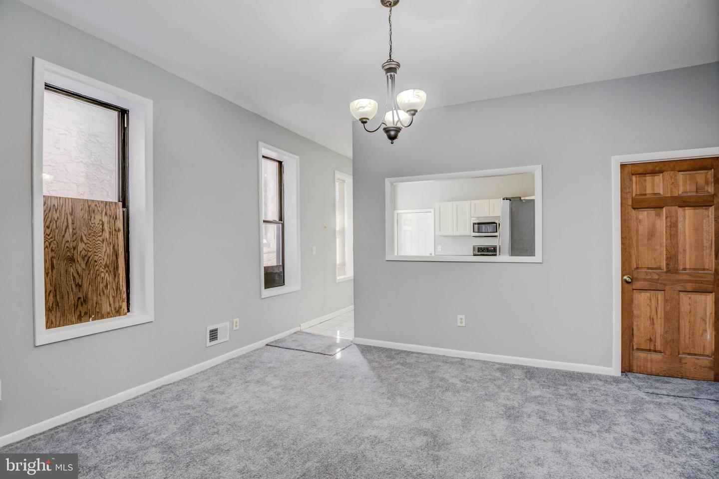 504 W 4TH STREET