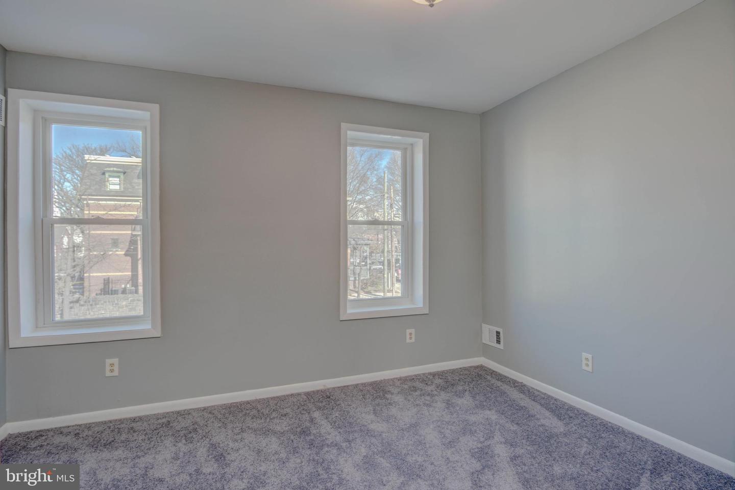 504 W 4TH STREET
