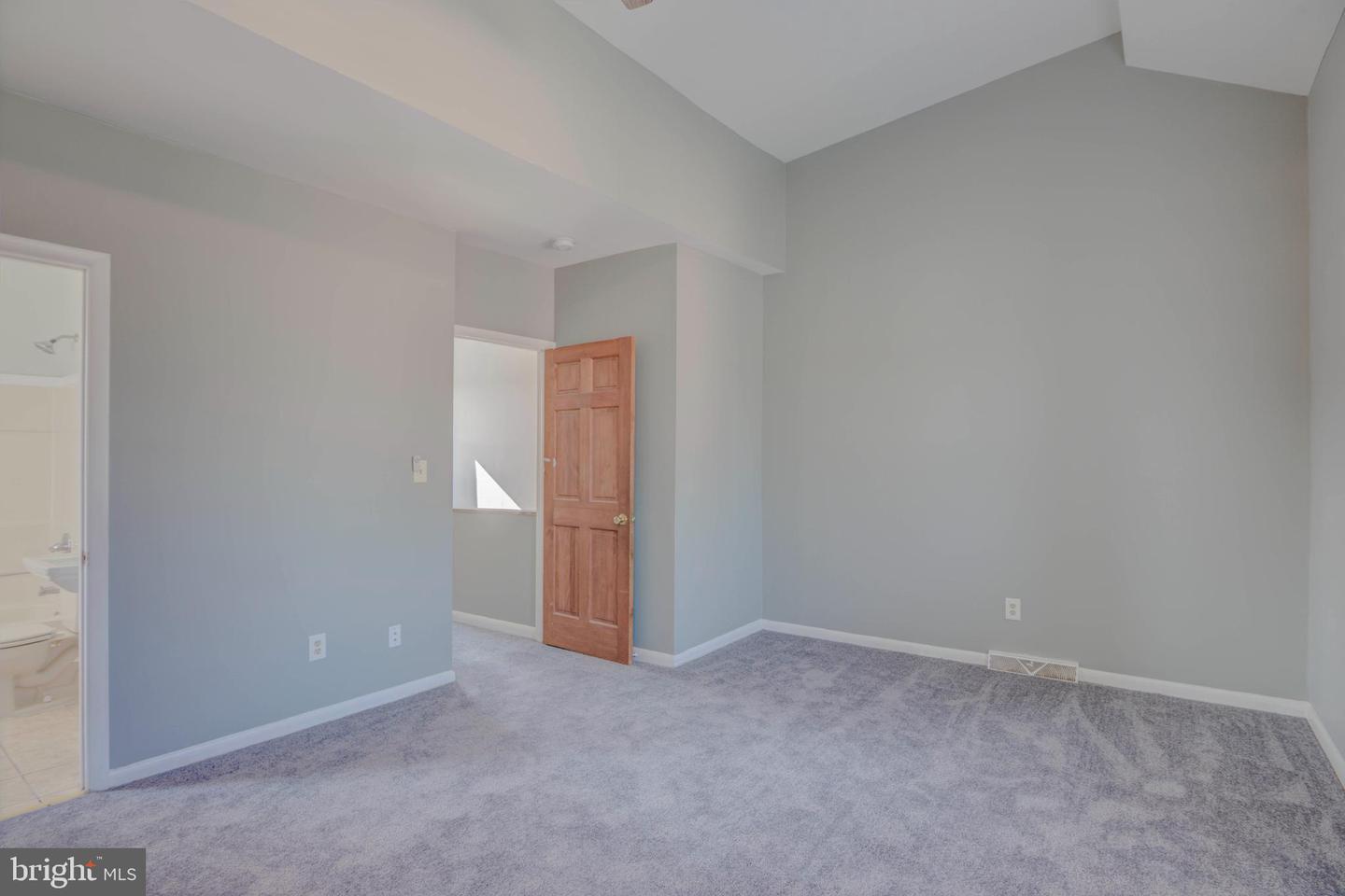 504 W 4TH STREET