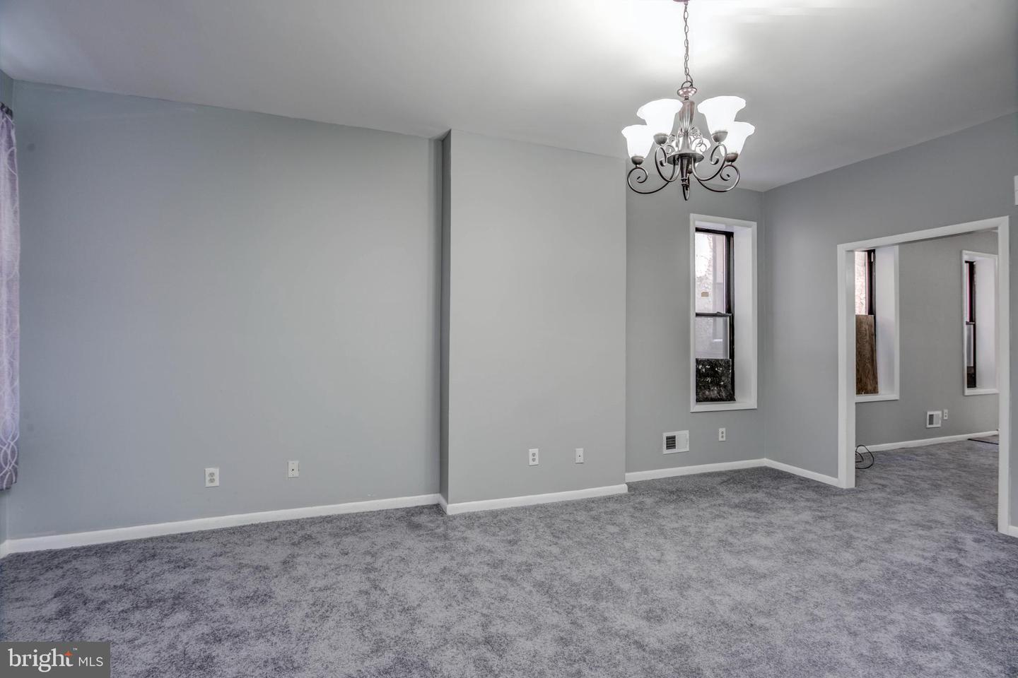 504 W 4TH STREET