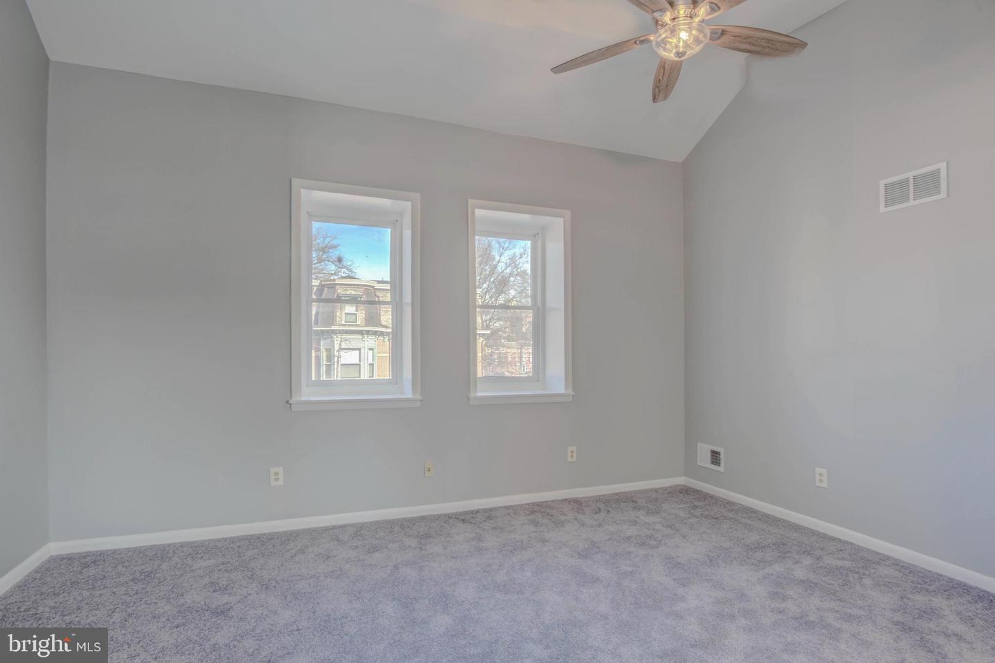 504 W 4TH STREET