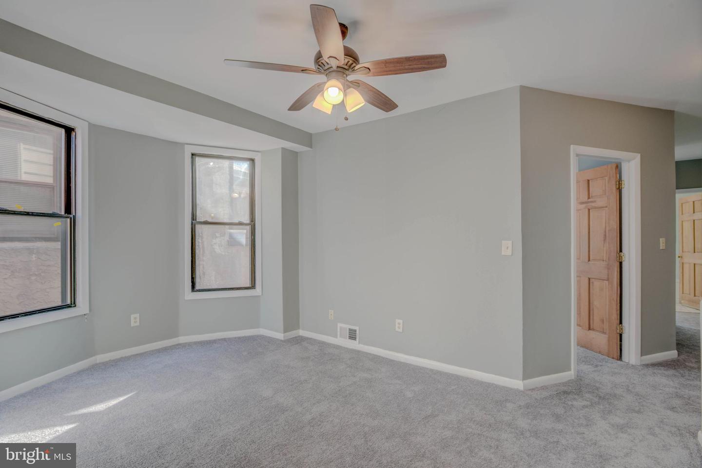 504 W 4TH STREET
