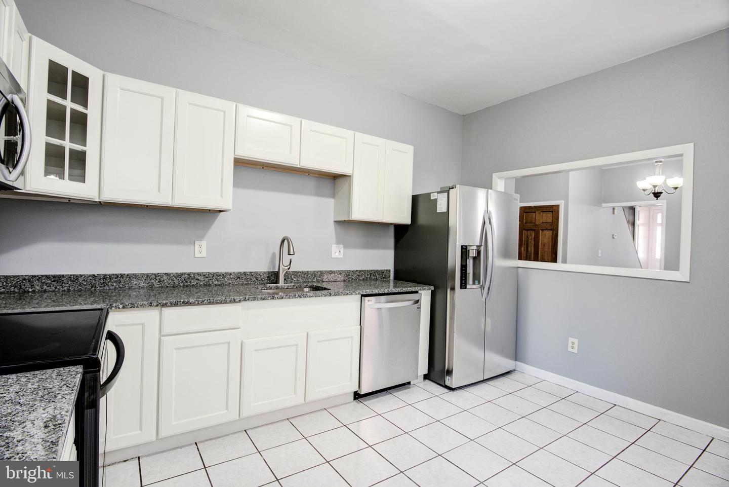504 W 4TH STREET