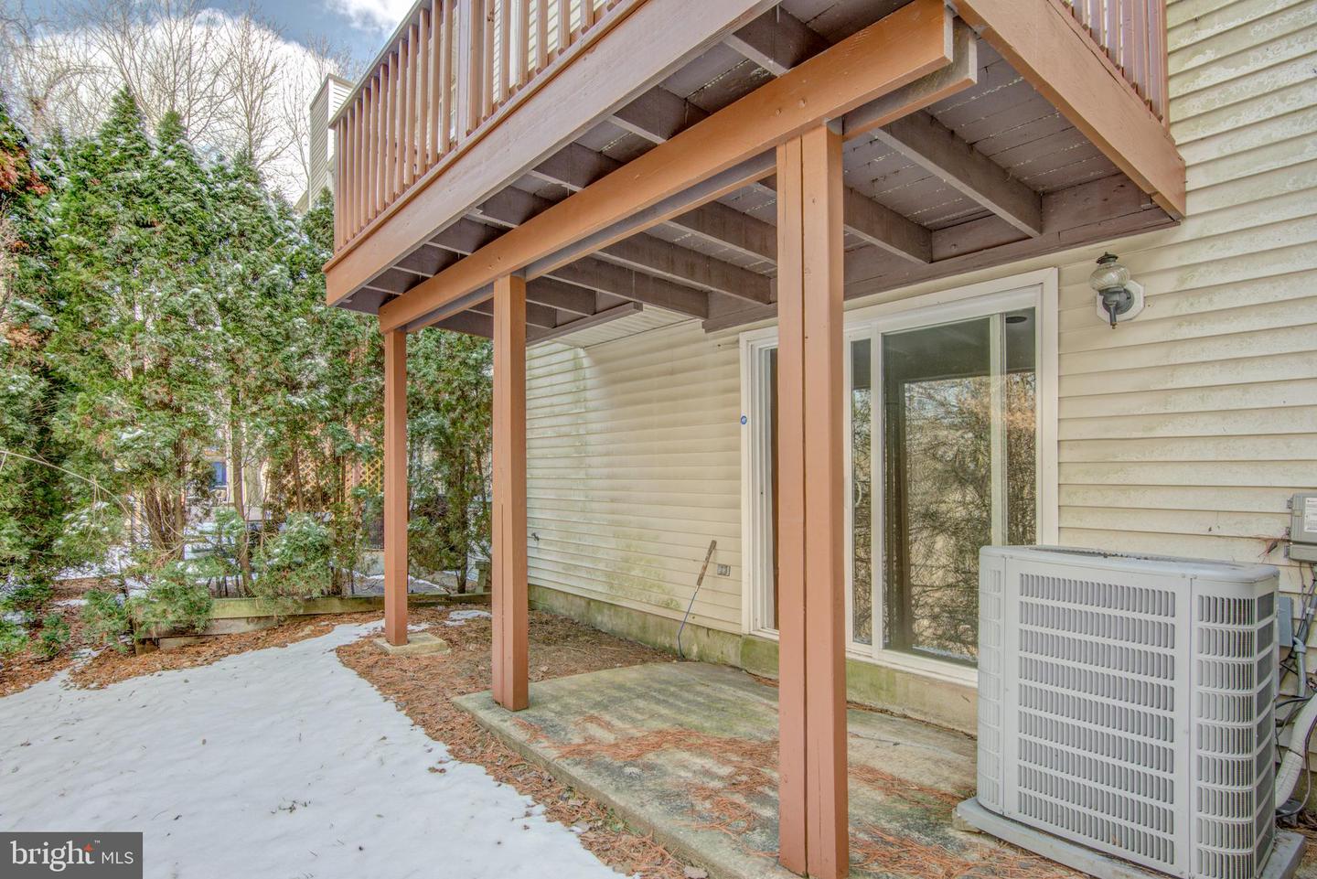 604 BENHAM COURT