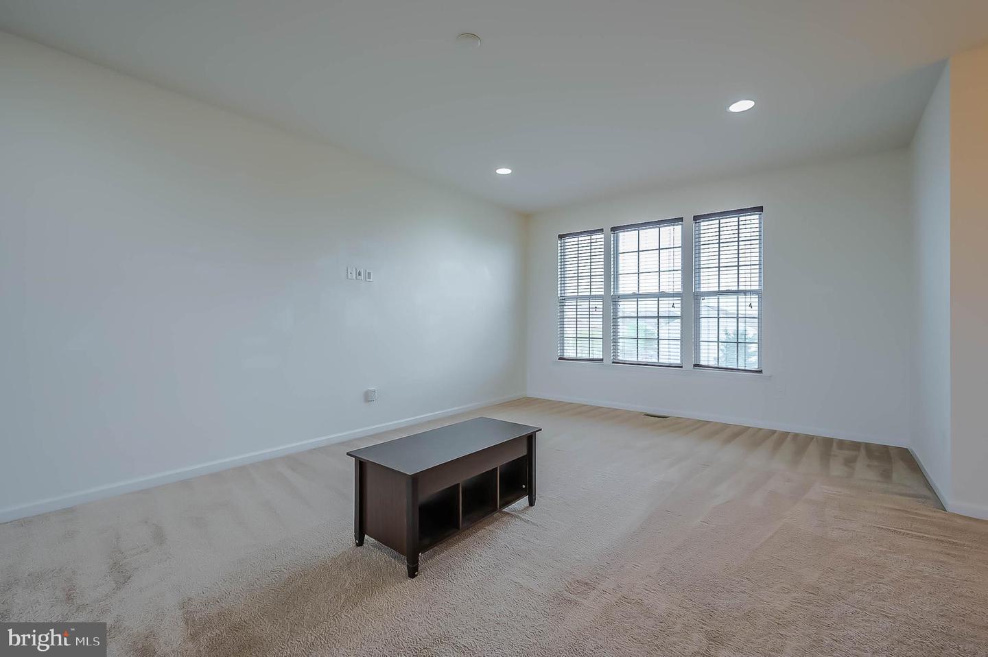 1609 W MATISSE DRIVE