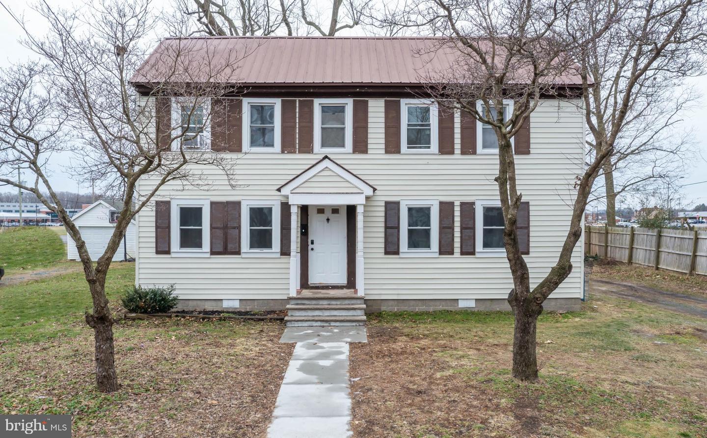 108 OAK LANE DRIVE
