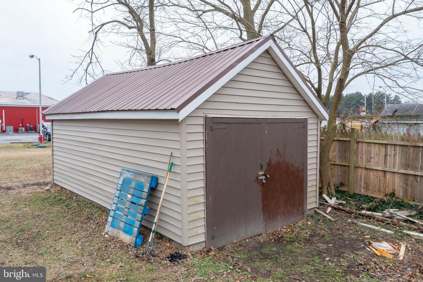 108 OAK LANE DRIVE