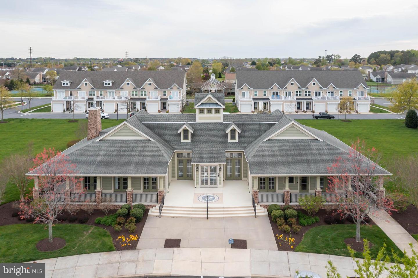 17300 N VILLAGE MAIN BOULEVARD Unit: 62