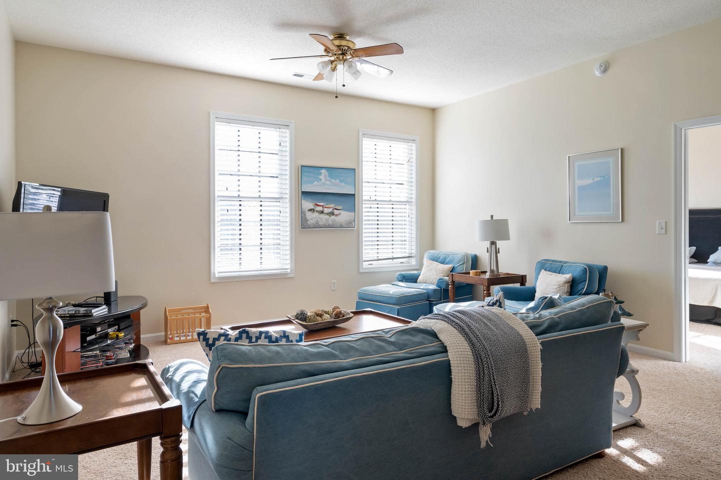 17300 N VILLAGE MAIN BOULEVARD Unit: 62