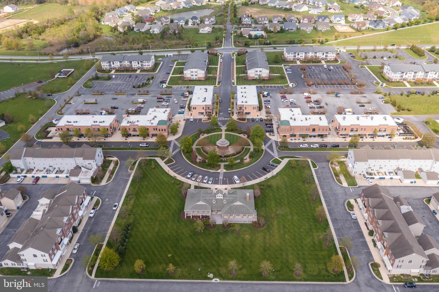 17300 N VILLAGE MAIN BOULEVARD Unit: 62