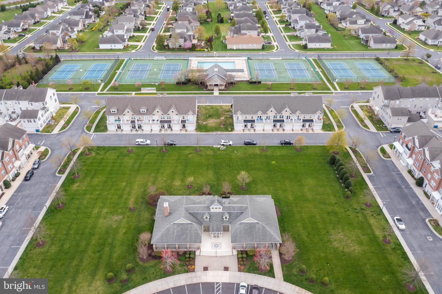 17300 N VILLAGE MAIN BOULEVARD Unit: 62
