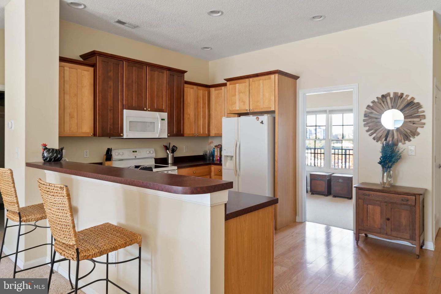 17300 N VILLAGE MAIN BOULEVARD Unit: 62