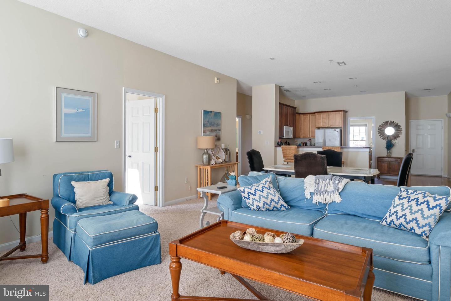 17300 N VILLAGE MAIN BOULEVARD Unit: 62