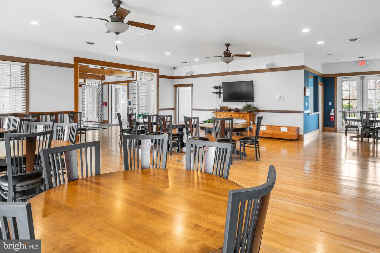 17300 N VILLAGE MAIN BOULEVARD Unit: 62