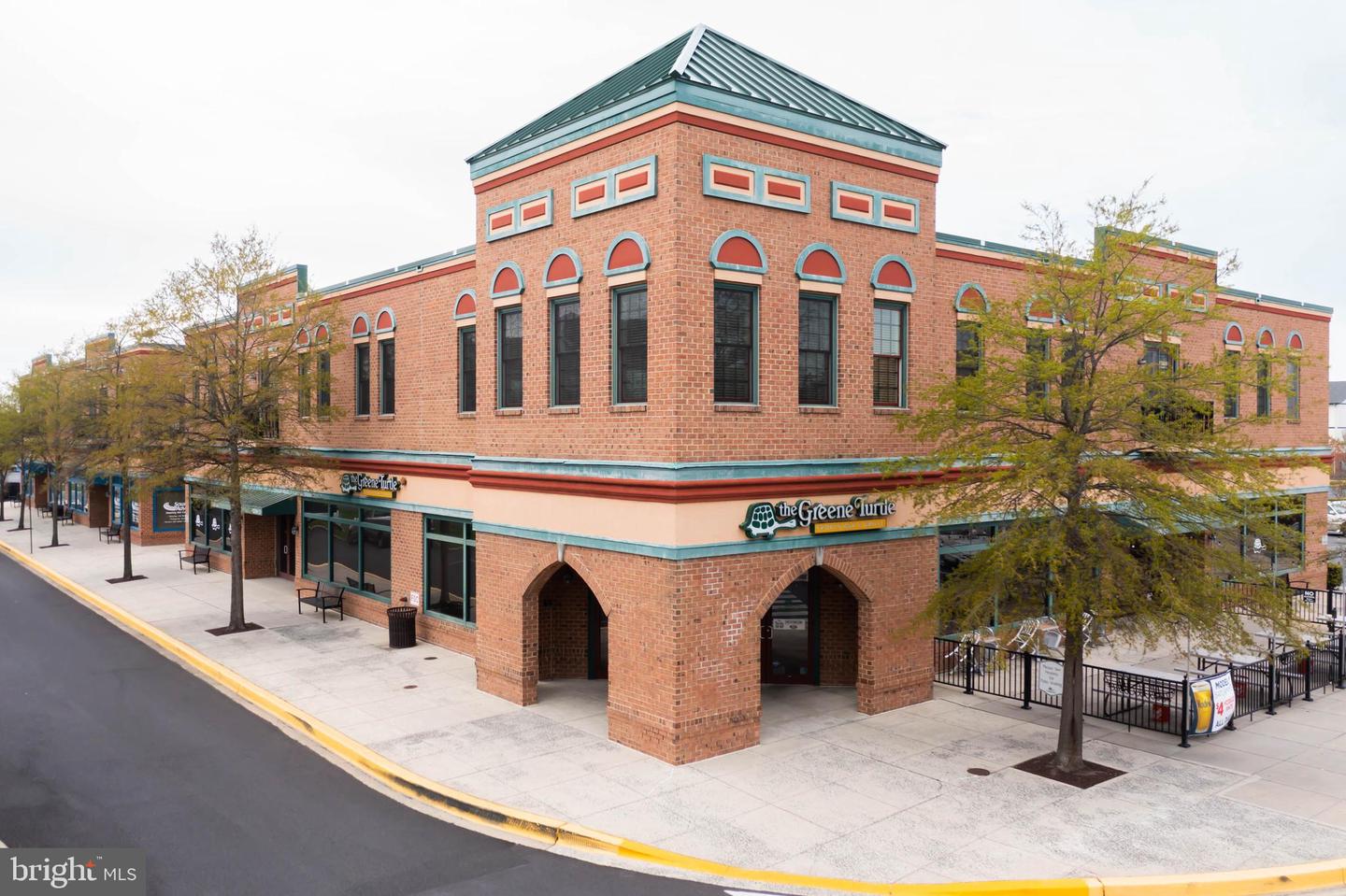 17300 N VILLAGE MAIN BOULEVARD Unit: 62