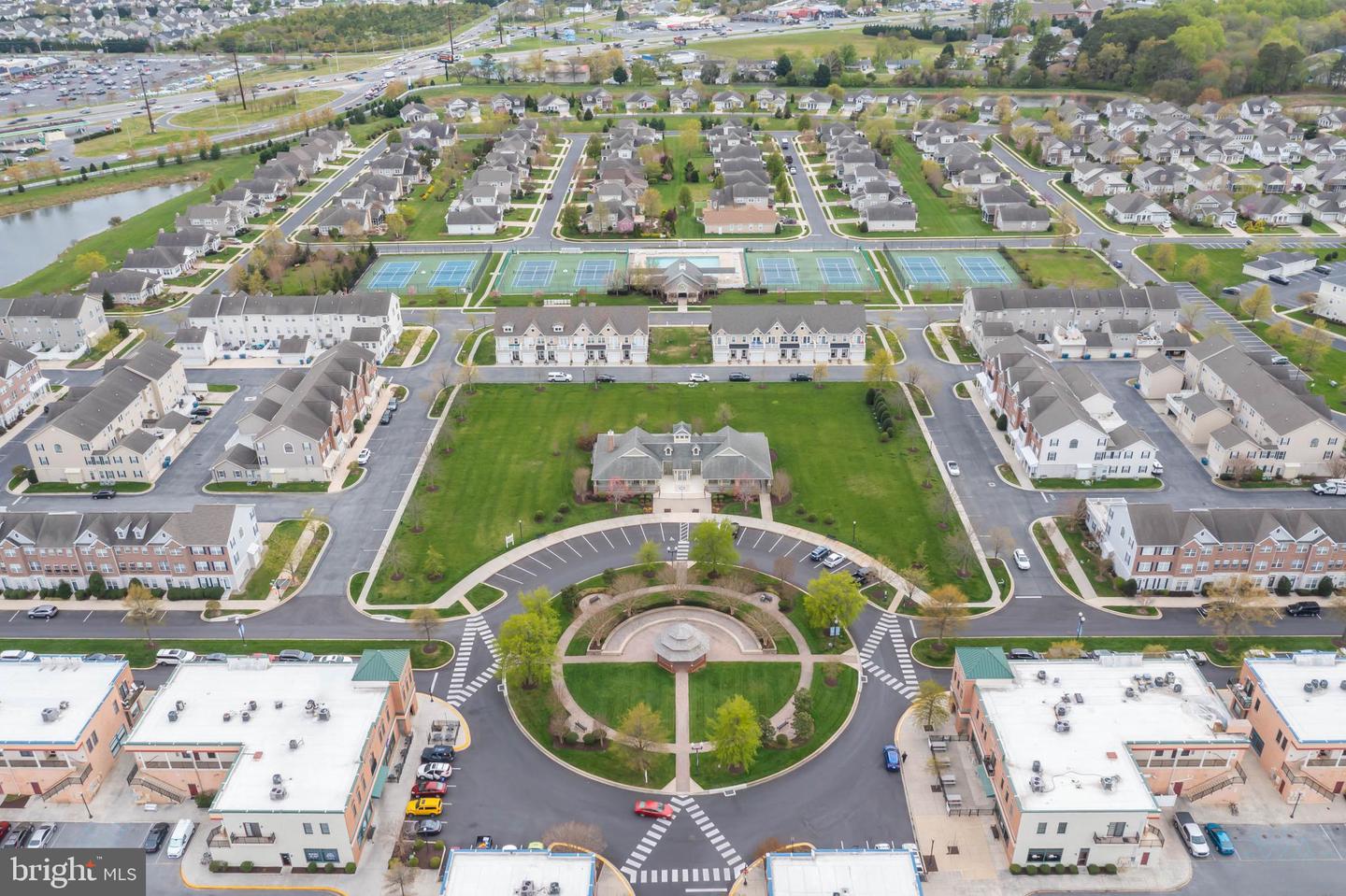 17300 N VILLAGE MAIN BOULEVARD Unit: 62