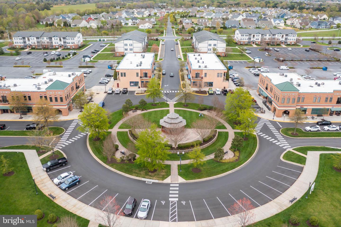 17300 N VILLAGE MAIN BOULEVARD Unit: 62