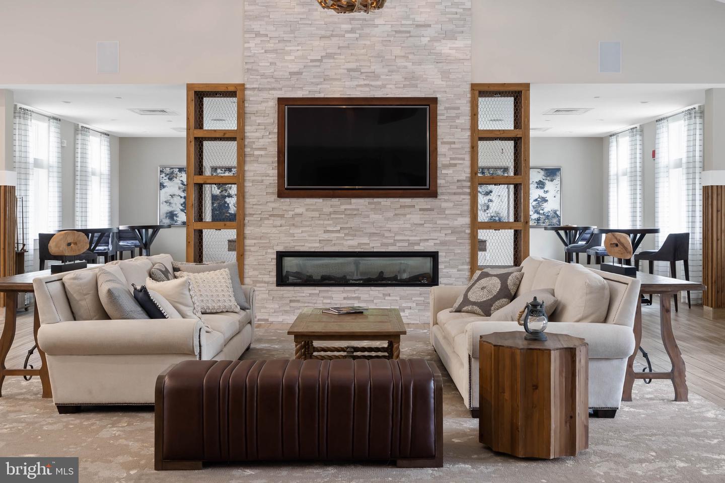 21009 Trailside Ct