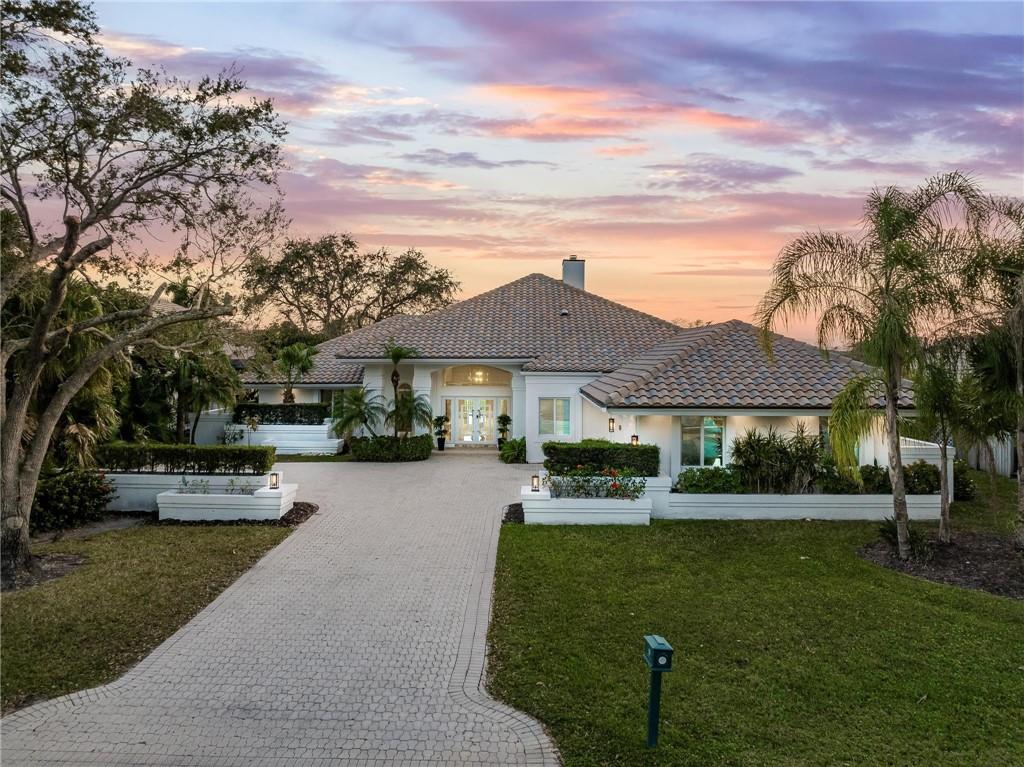 19 Sheldrake Ln