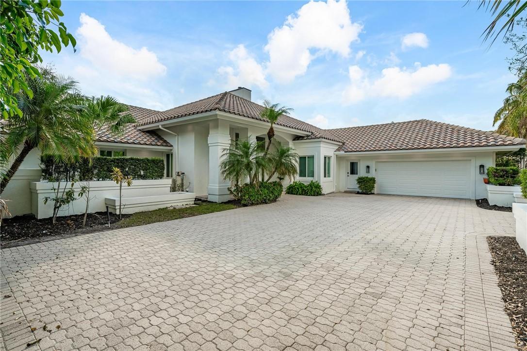 19 Sheldrake Ln