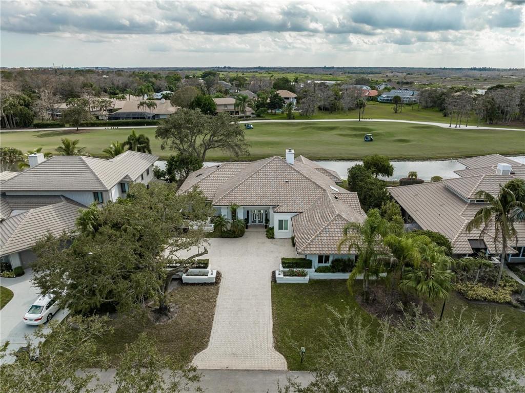 19 Sheldrake Ln