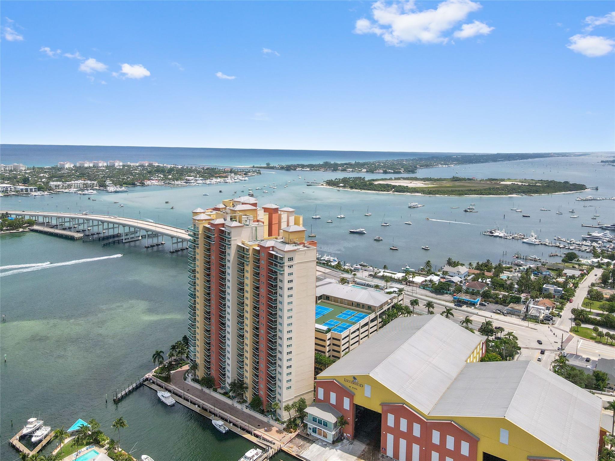 2650 Lake Shore Dr 1704