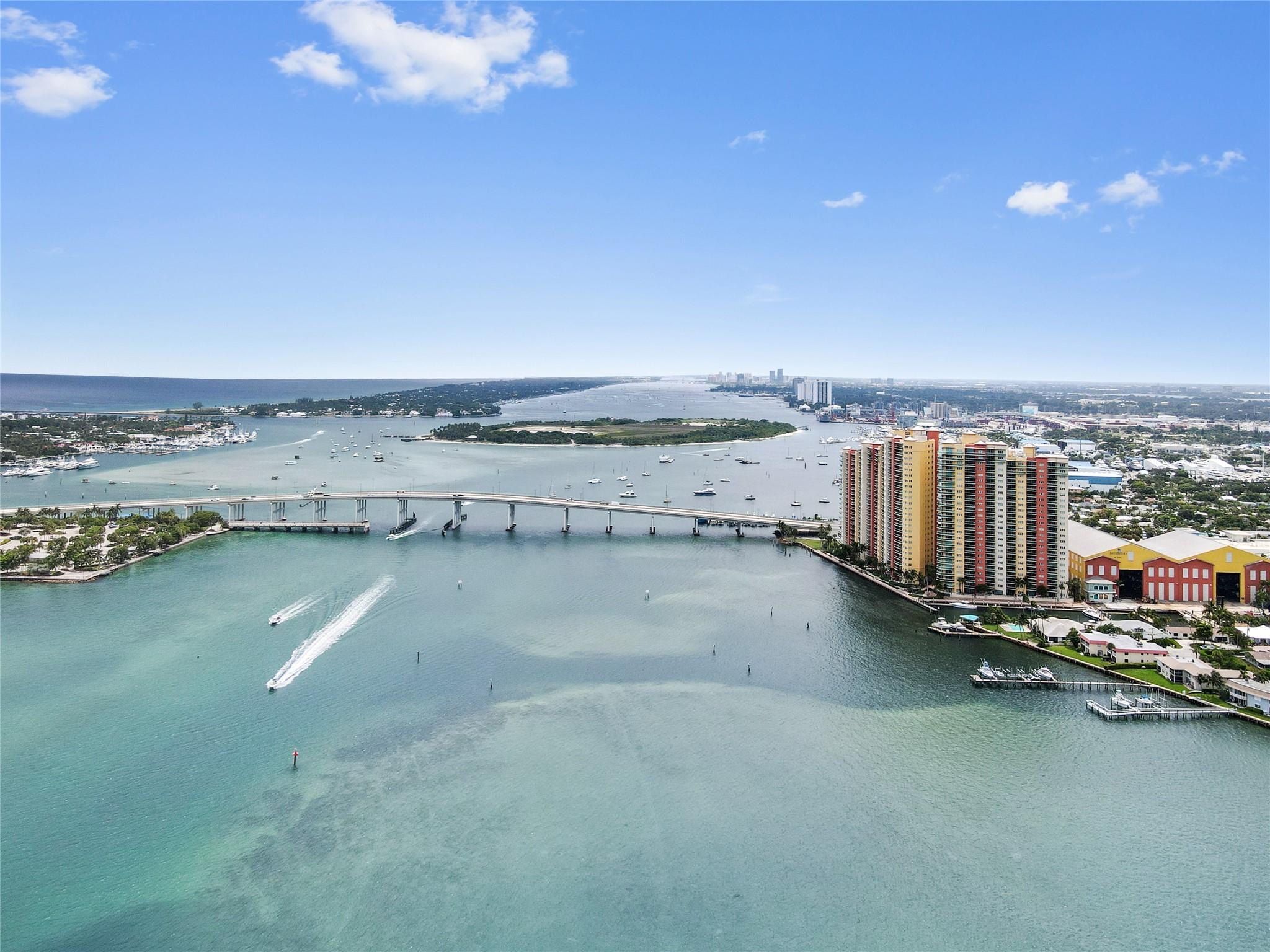 2650 Lake Shore Dr 1704