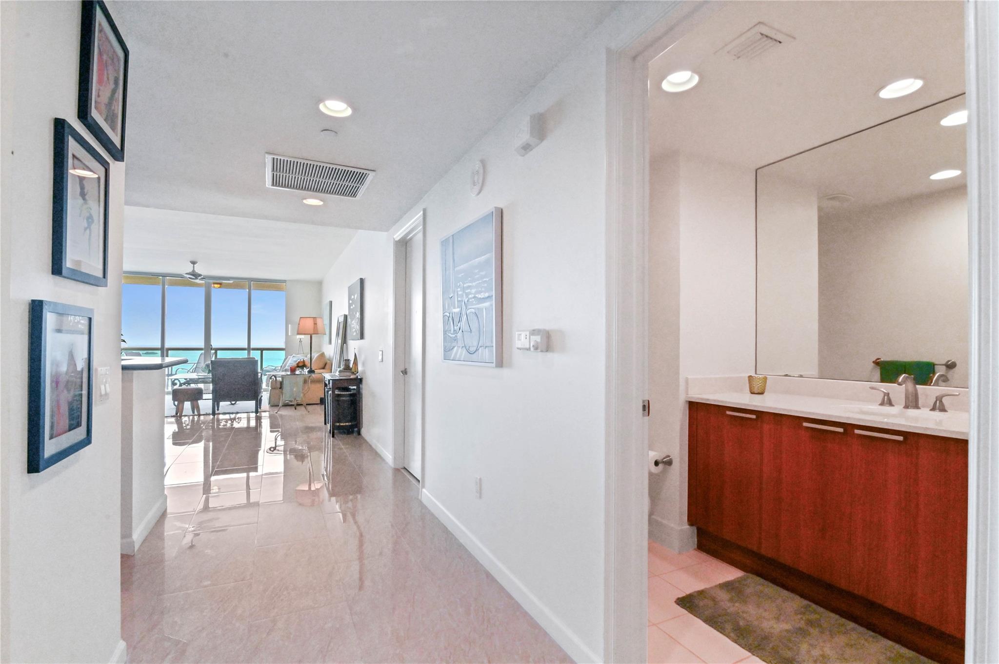 2650 Lake Shore Dr 1704