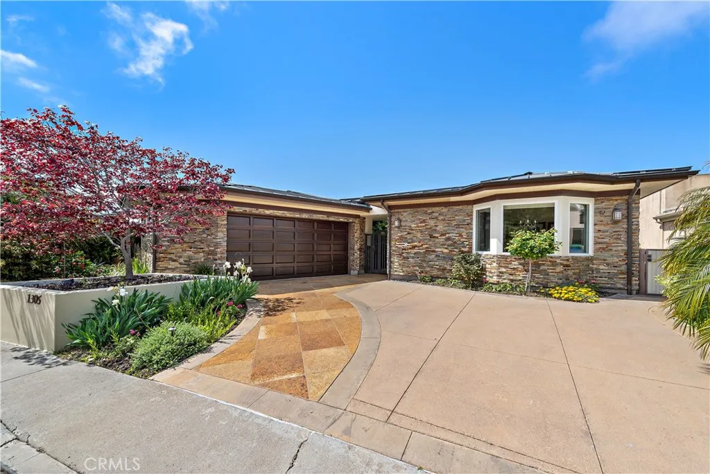 1305 Bounty Way