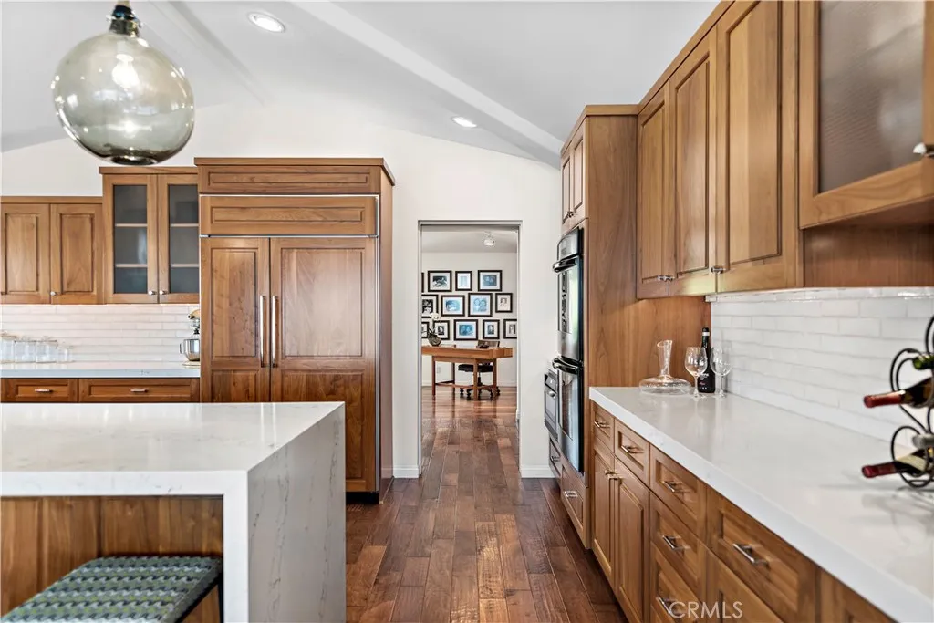 1305 Bounty Way