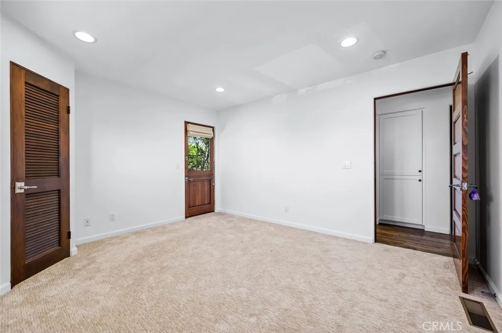 1020 Skyline Drive
