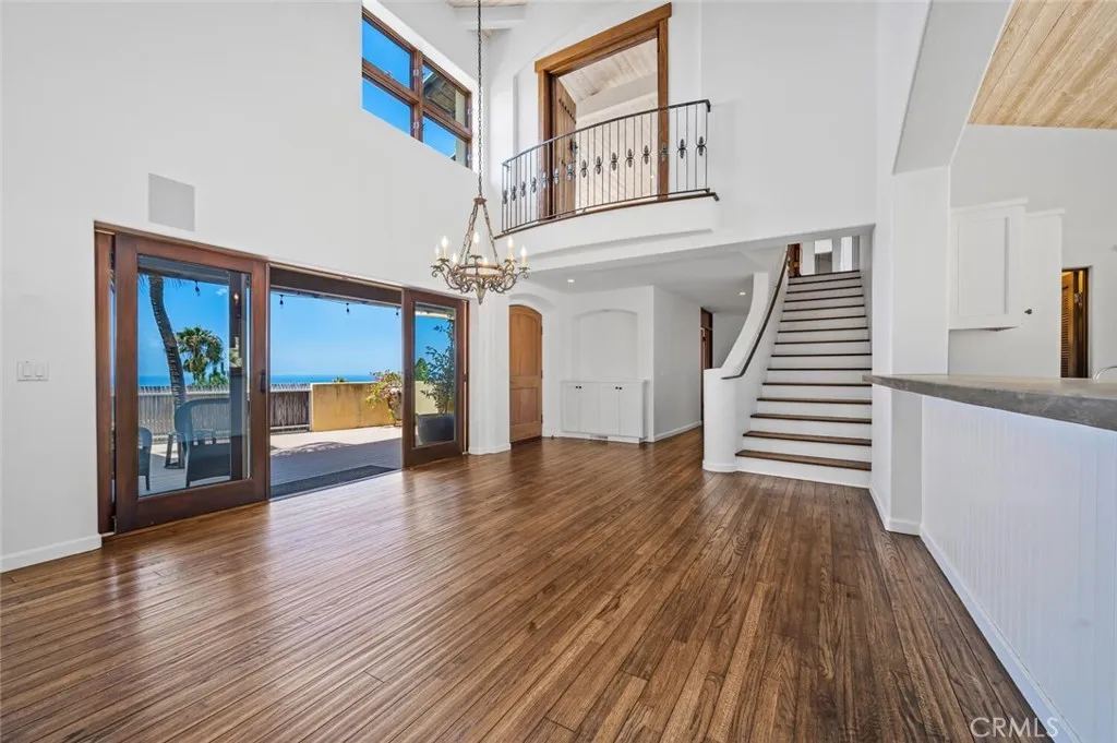 1020 Skyline Drive