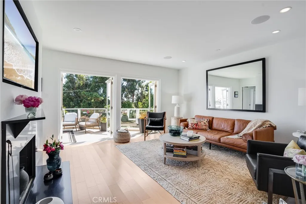 21712 Wesley Drive Unit 7