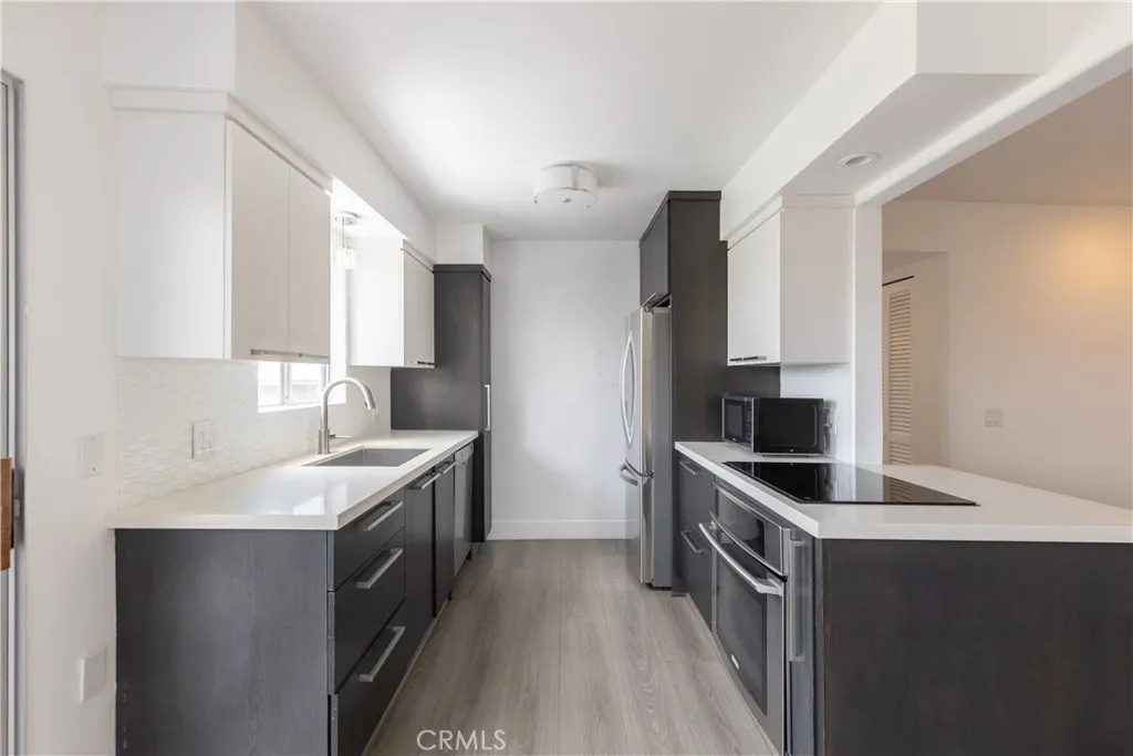 2175 S Coast Highway Unit 8