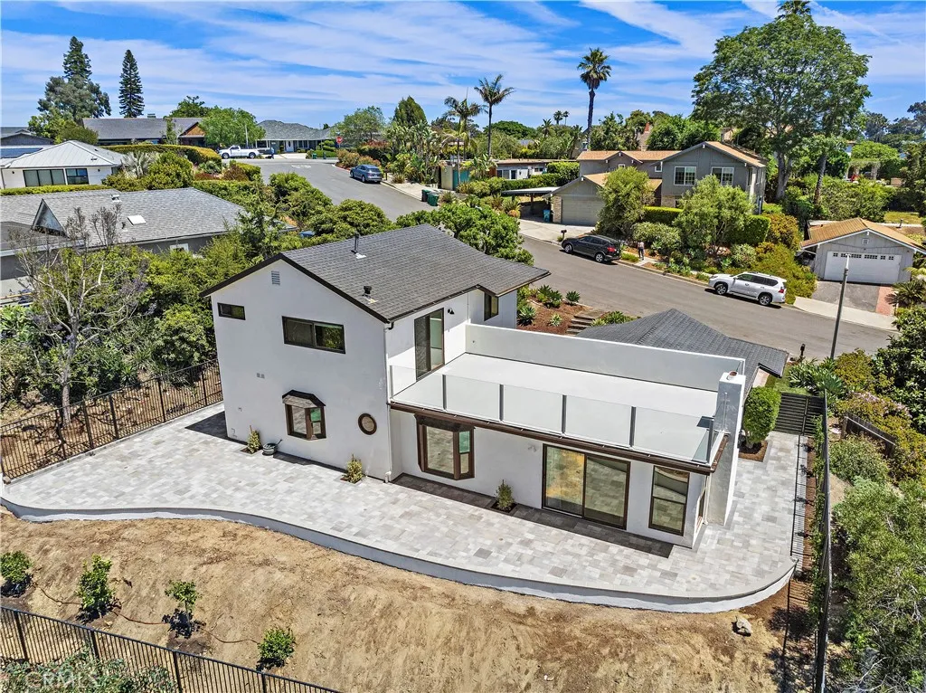 3069 Zell Drive