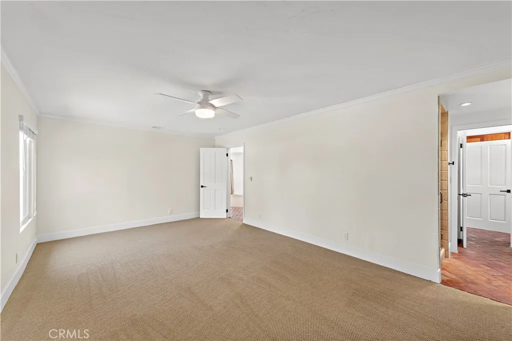 3069 Zell Drive