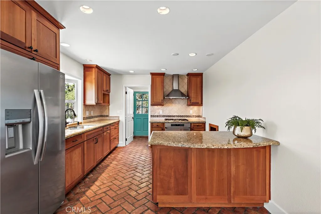 3069 Zell Drive