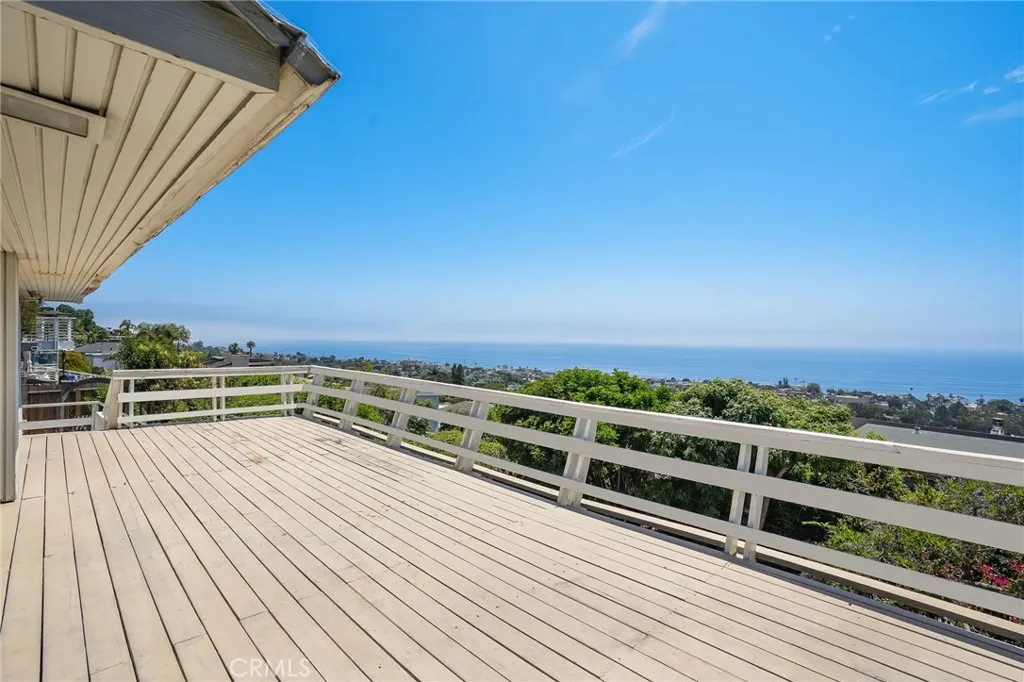 750 Coast View Drive