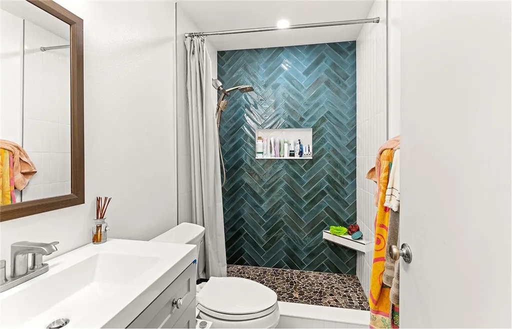 23250 Orange Avenue Unit 1